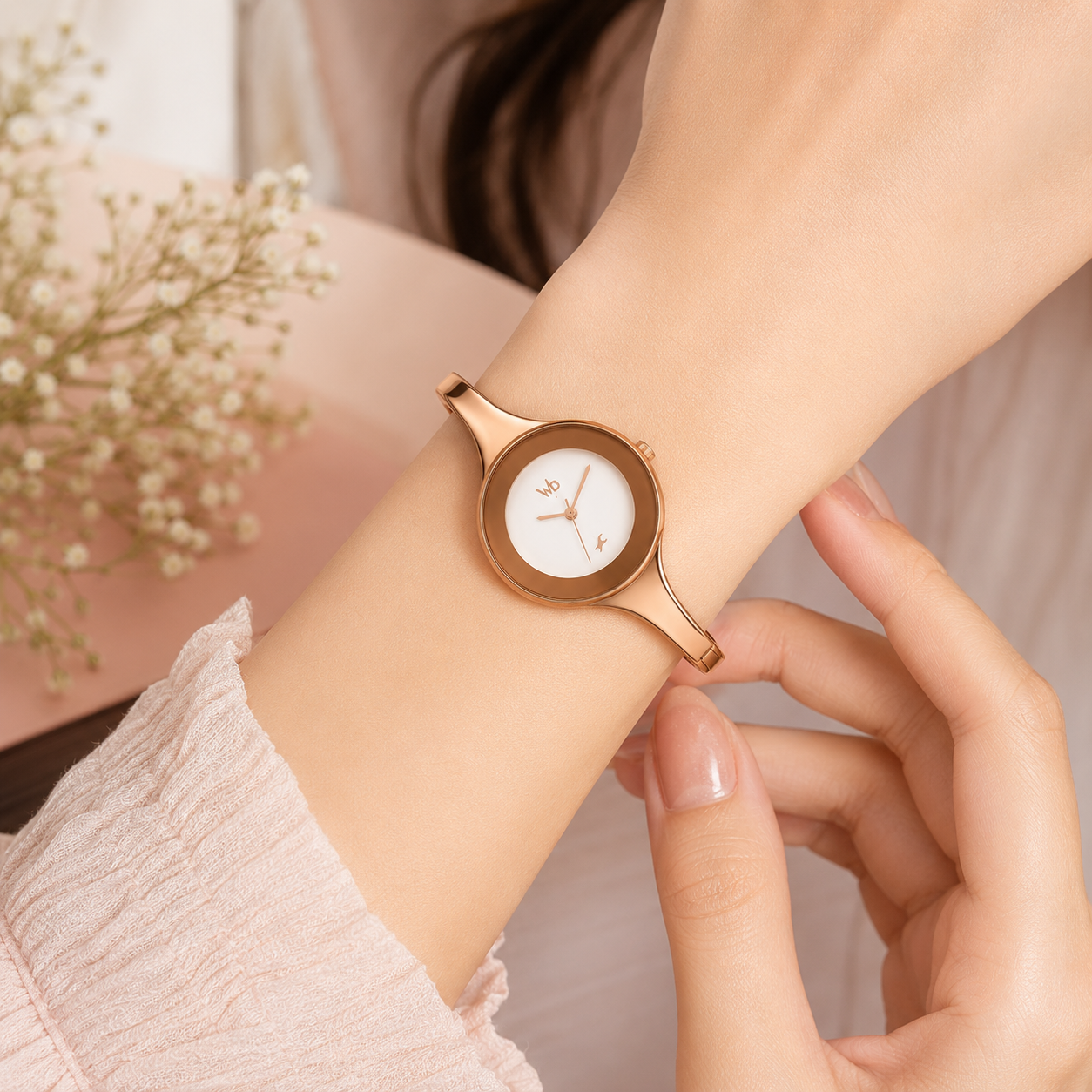 WB Rose Gold Women's Bangle Watch